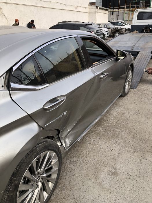 Покраска полировка керамика химчистка шумоизоляция реставрация кузов