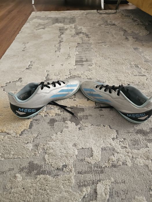 Adidași de fotbal Adidas Messi mărime 38
