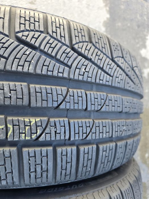 Anvelope iarna 245 40 20