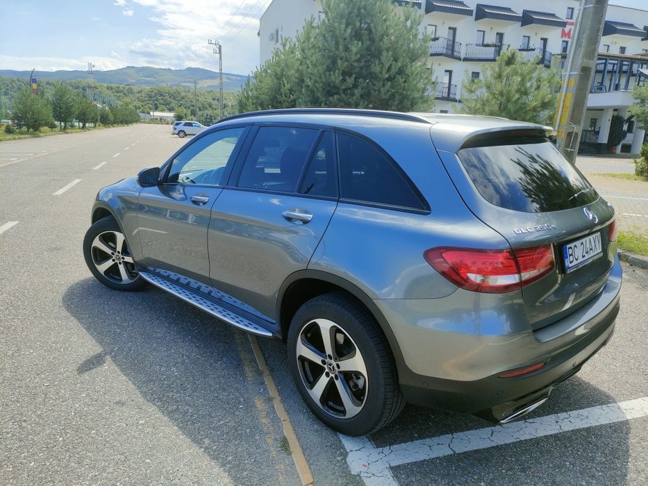 Vand Mercedes GLC Hybrid/Navi/4x4/automat/AMG pack interior/benzină