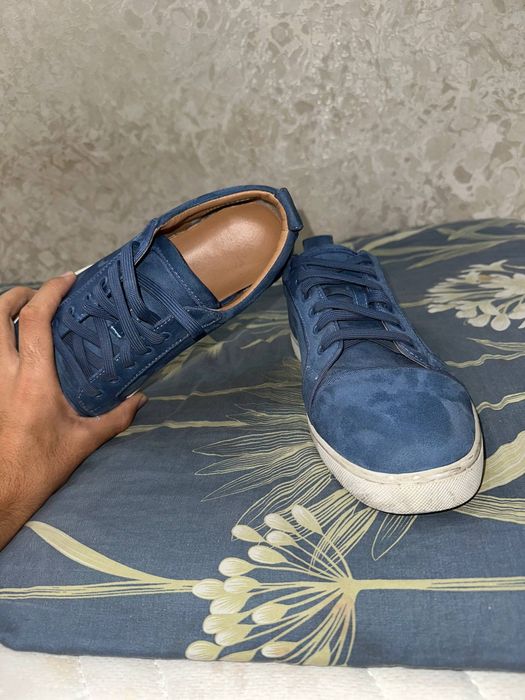 Louboutin почти нету в узб