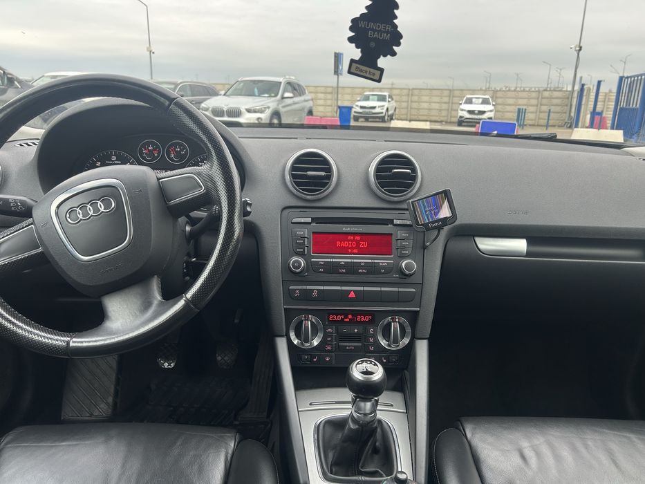 Audi a3 1.6 tdi 105 cp, an fabr 2010, euro5, interior s-line