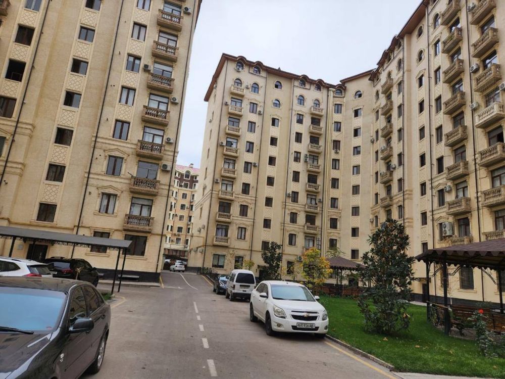 Продается 3/8/10 ЖК ПОЙТАХТ ГАВХАРИ Басри баба Алайский рынок