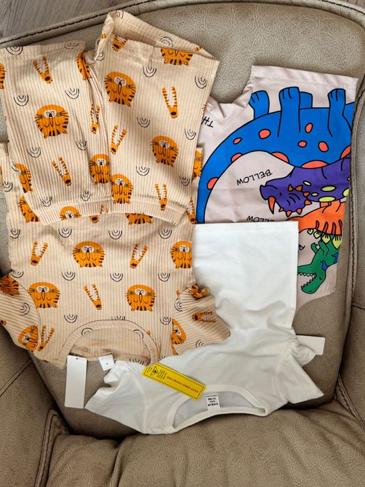 Два комплекта за бебе момче