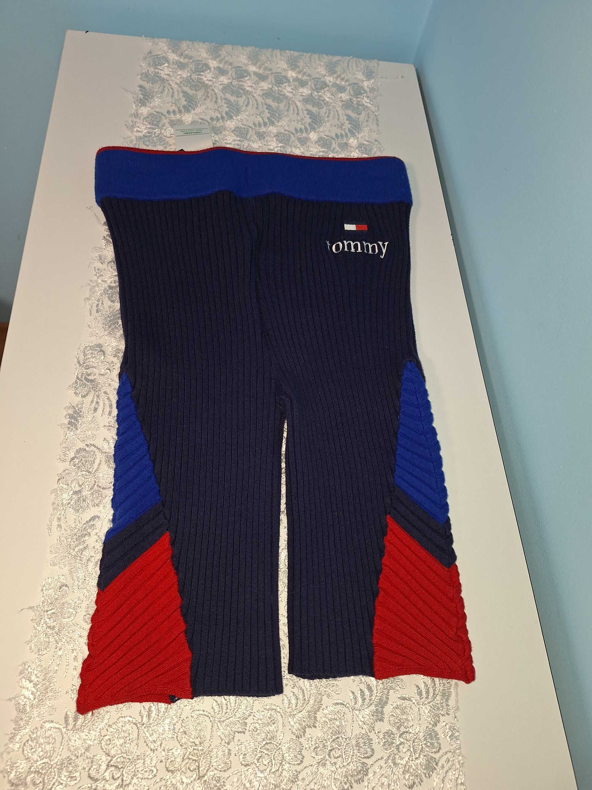 НОВИ Tommy Jeans Biker Shorts