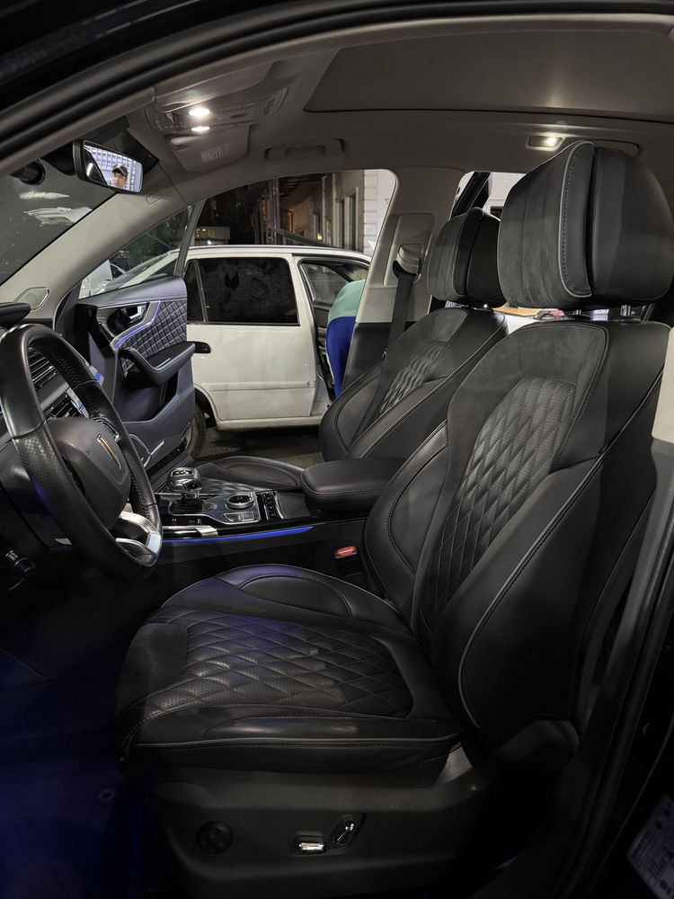 Hongqi HS5 2.0 Turbo