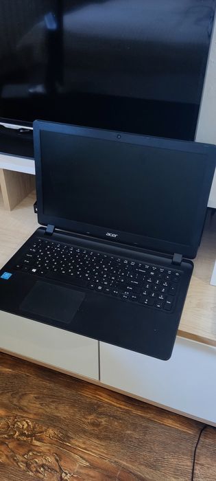 Ноутбук Acer ES1-533-P3PK