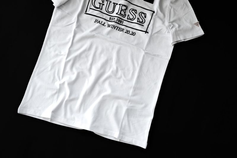 ПРОМО GUESS- L и XL -Оригинална мъжка бяла тениска