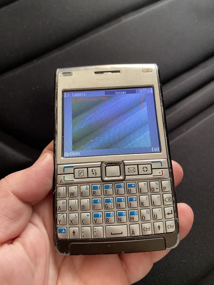 Nokia E61i functional