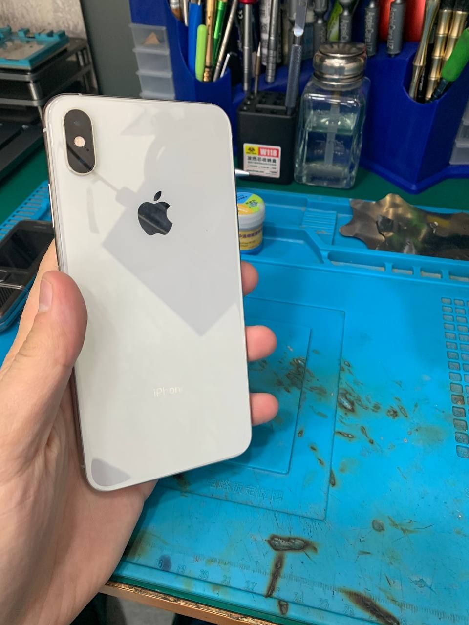 Iphone xs max tinniq ochilmagan