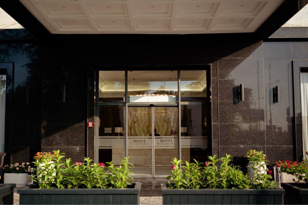 Фаргона йули гостиница 5сотое 2300кв.м 40комнат с арендатором срочно