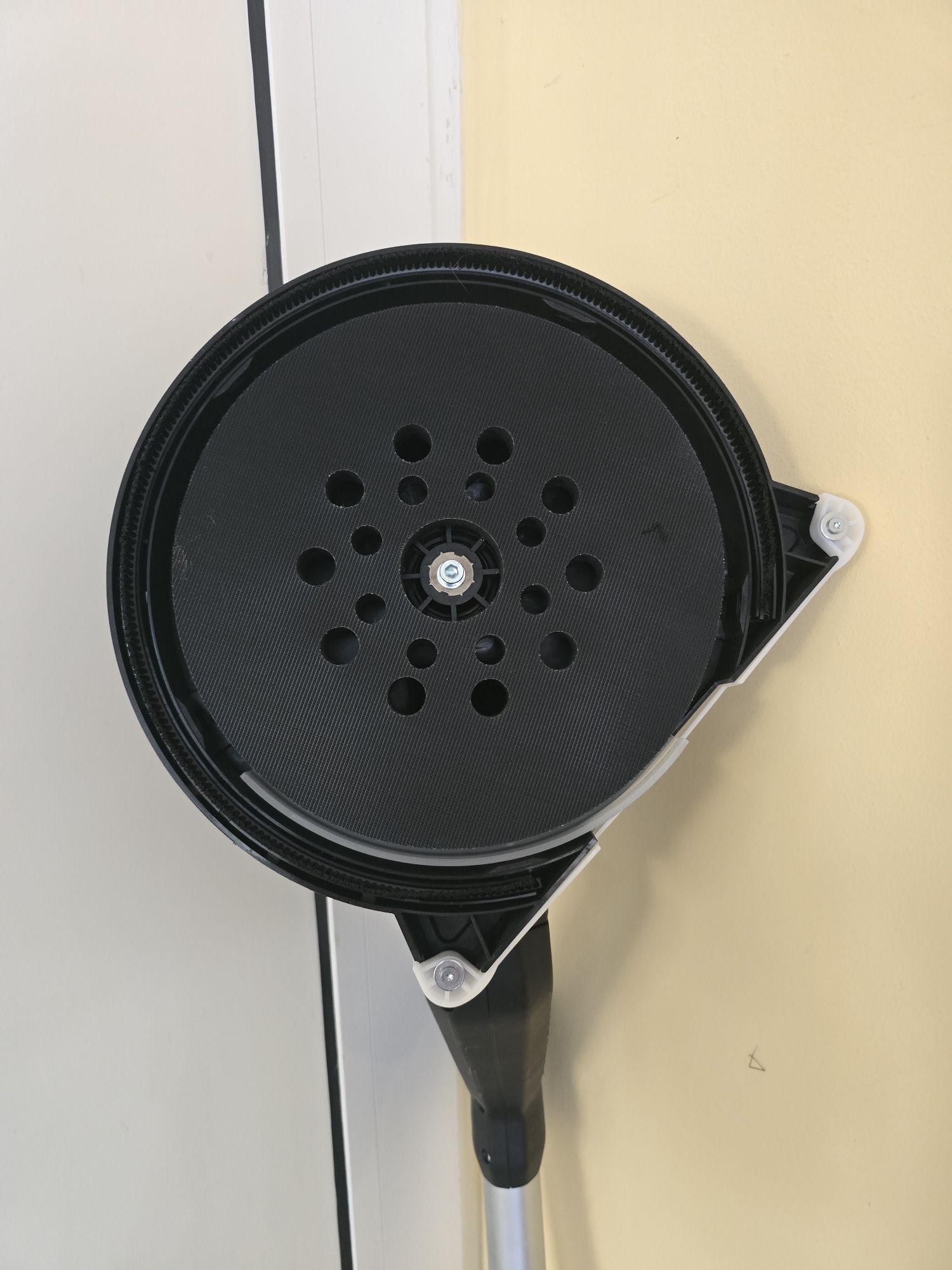 Шлайф за стени и тавани Mеtabo LSV 5-225