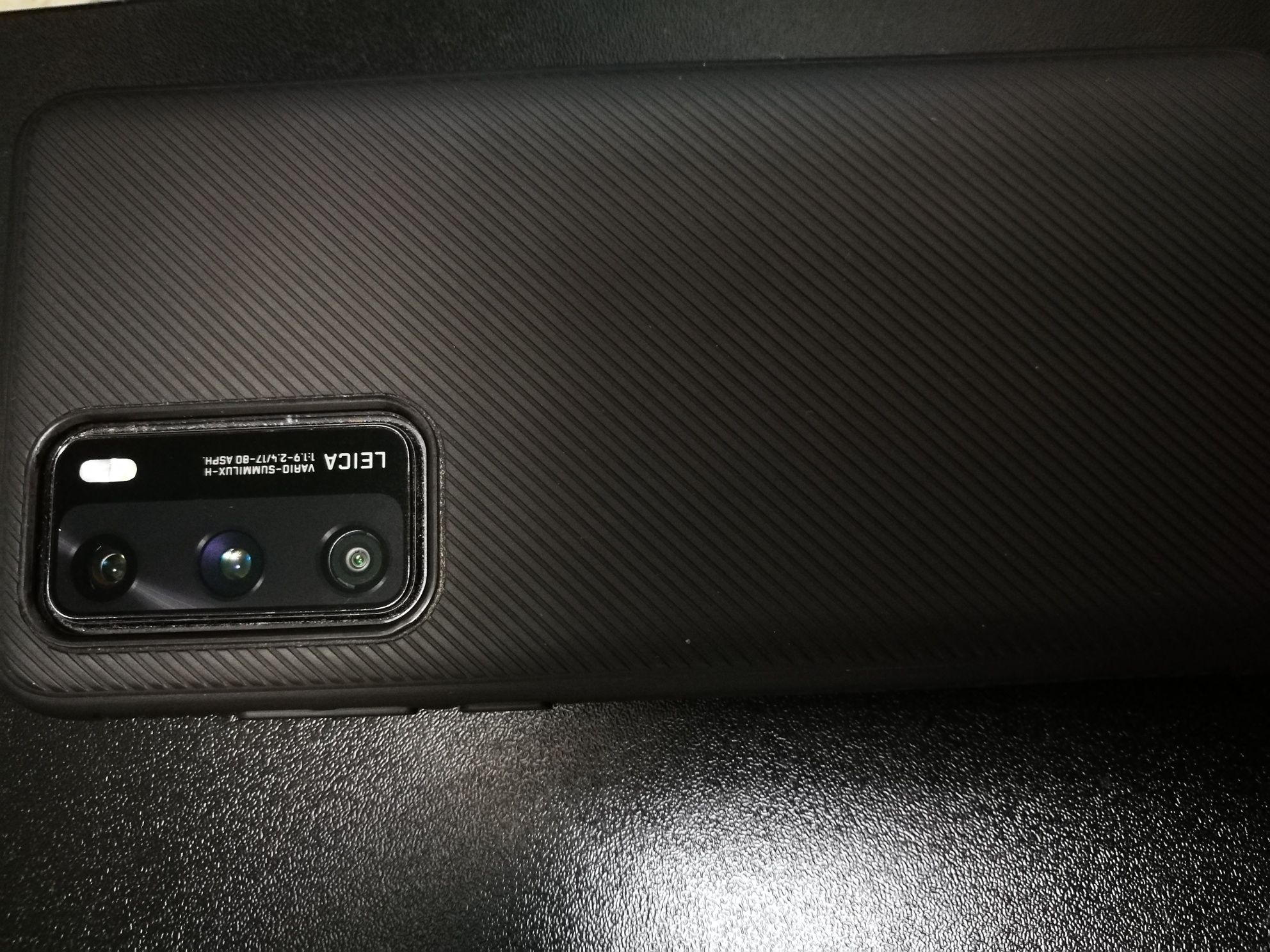 Huawei P40. 5G. memorie 128/8 gb Ram