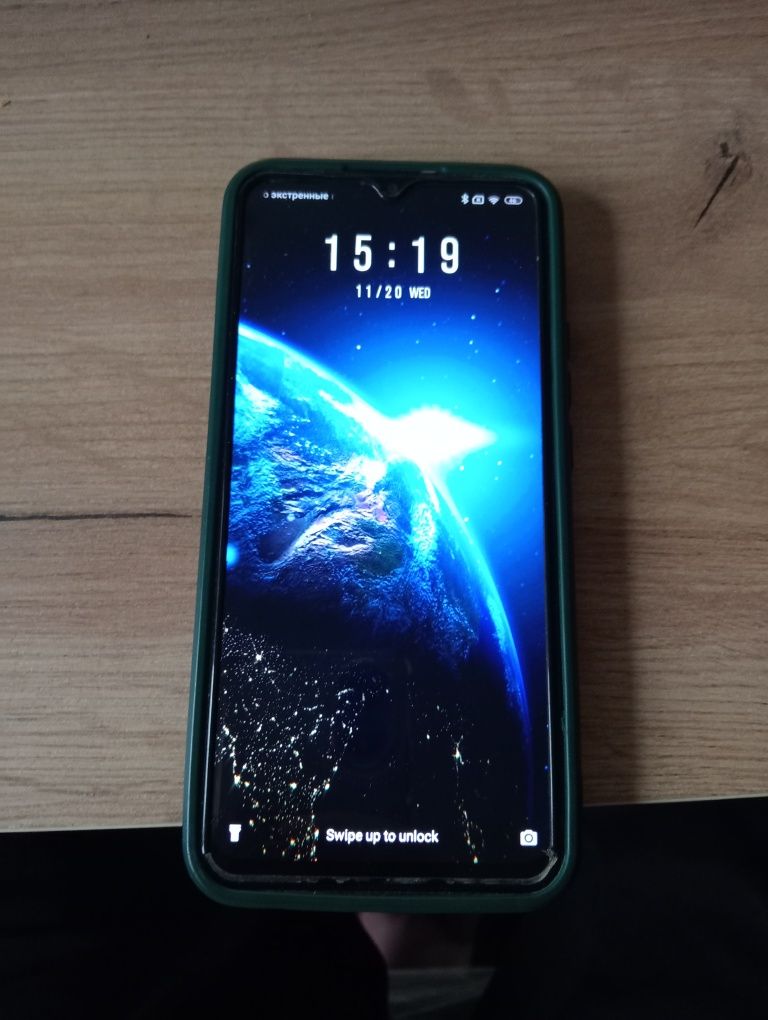 Redmi 9  телефон в отличном состоянии