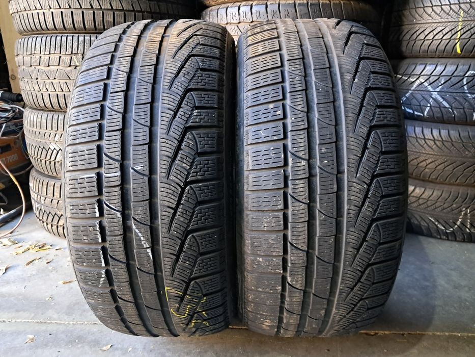 Anvelope second iarna 255 40 R20 Pirelli
