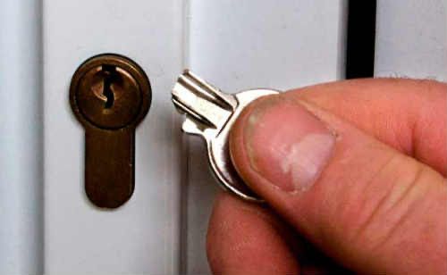 Вскрытие замков дверей Ремонт замок Вскрытие Сейо Есік ашу Сердцвин