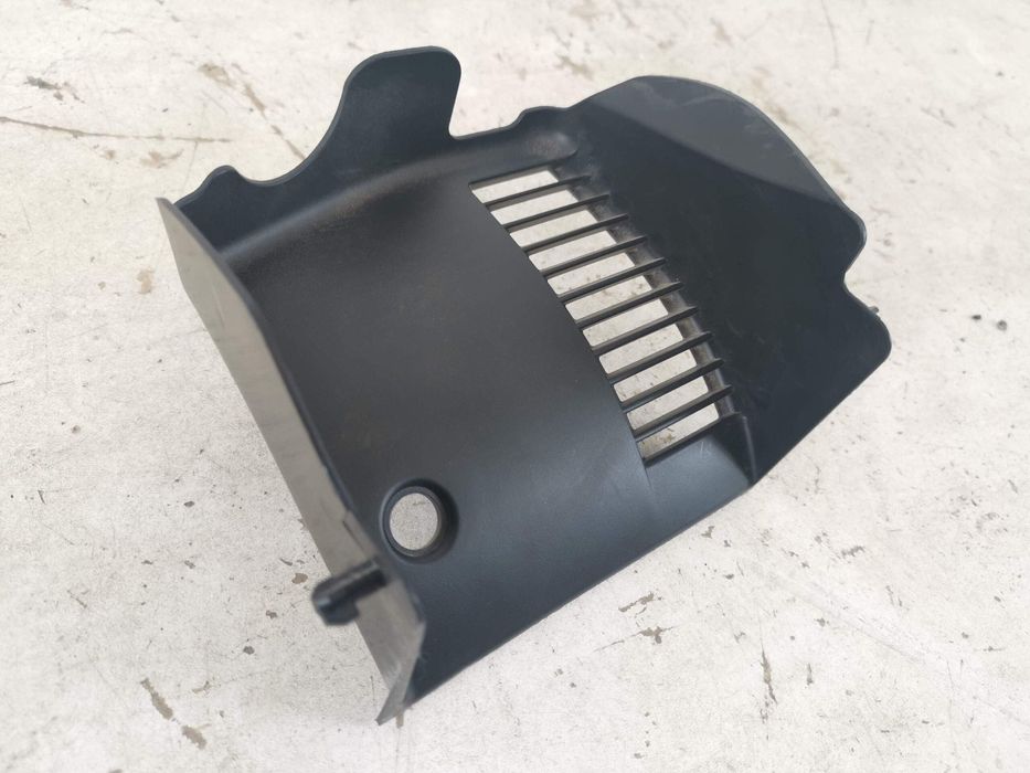 Порше Макан / Porsche Macan [ - ] Оригинален десен въздуховоден дефлек