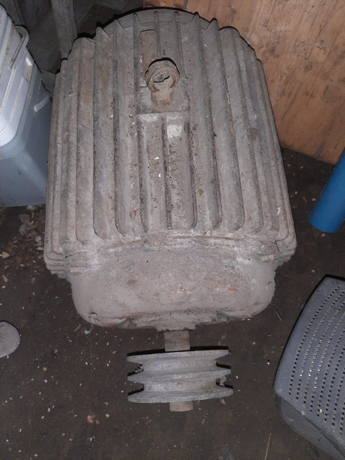 Motor trifazic 5,50 pana la 22 kw