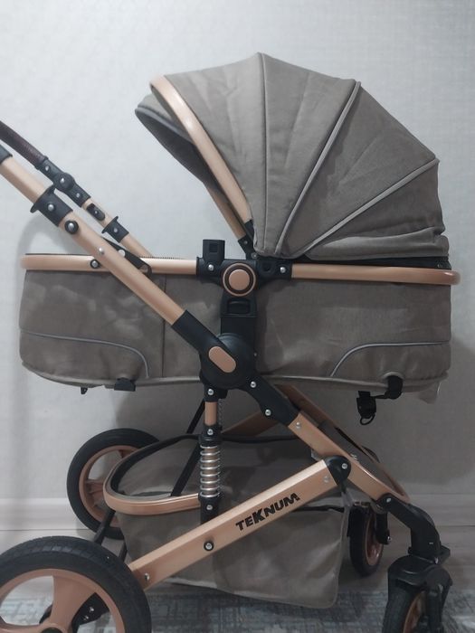 Коляска  много не пользовался