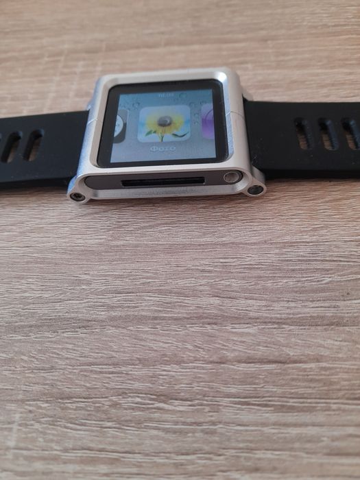 Смарт часовник  шесто  поколение