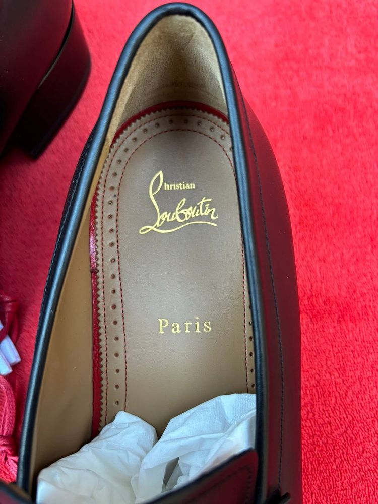 Pantofi  Christian Louboutin