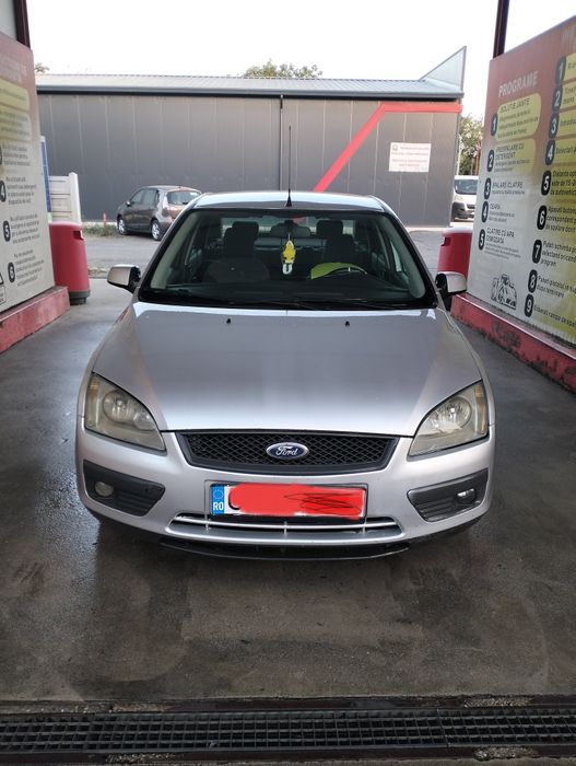de vânzare Ford focus Sedan 1600 benzina cu gpl..