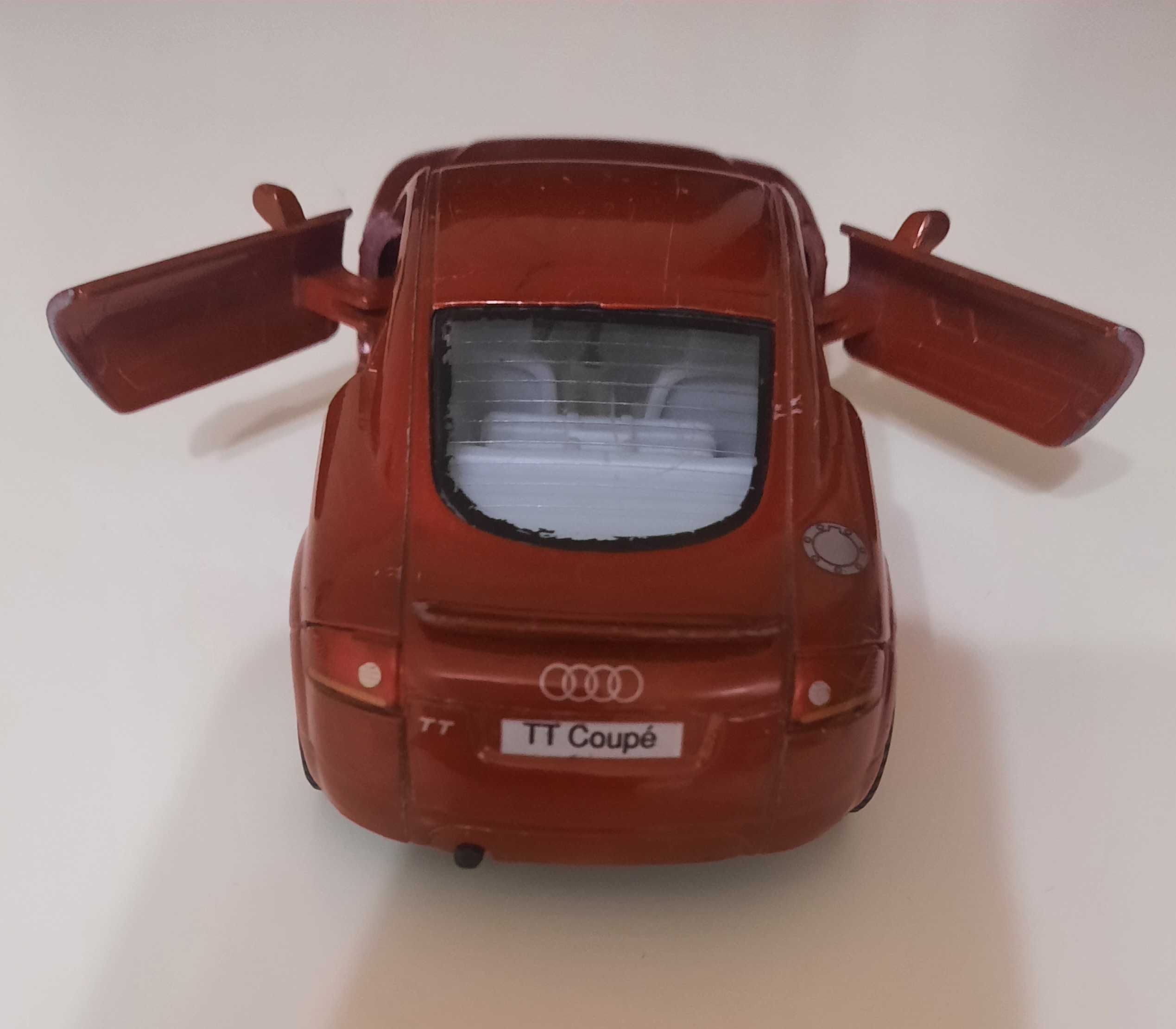 Audi TT Coupe 1:32, Smartroadseter 1:31 - колекционерски колички