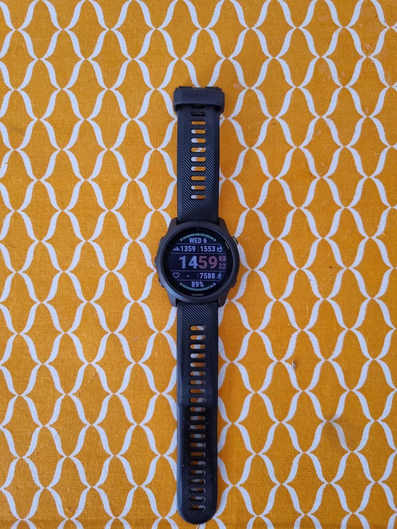 Garmin Forerunner 745