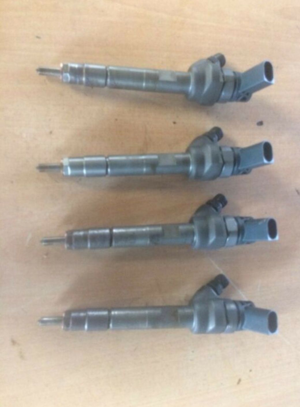 Injector / injectoare m47 m57 bmw seria 1 seria 3 seria 5 x3 e83