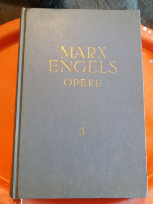 Vand colecție 10 volume