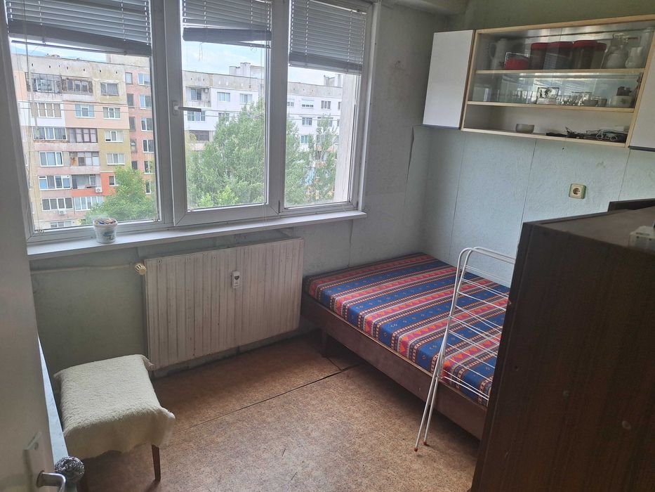 Дава се под наем Едностаен апартамент в Перник, Изток - 47 кв.м за 239.7 € - Снимка #7