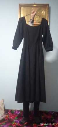 черная платья вилюривый