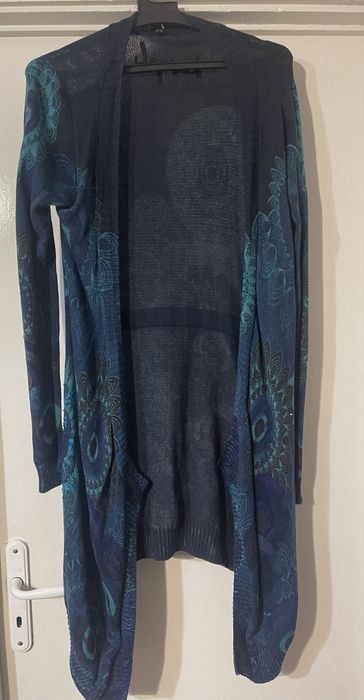 Desigual жилетка