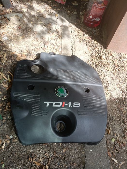 Кора за двигател Шкода Октавия 2001 година