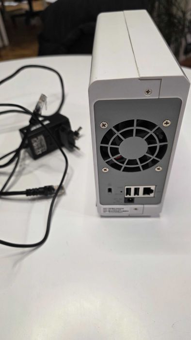 NAS Synology DS119 + HDD Seagate Constellation 3Tb