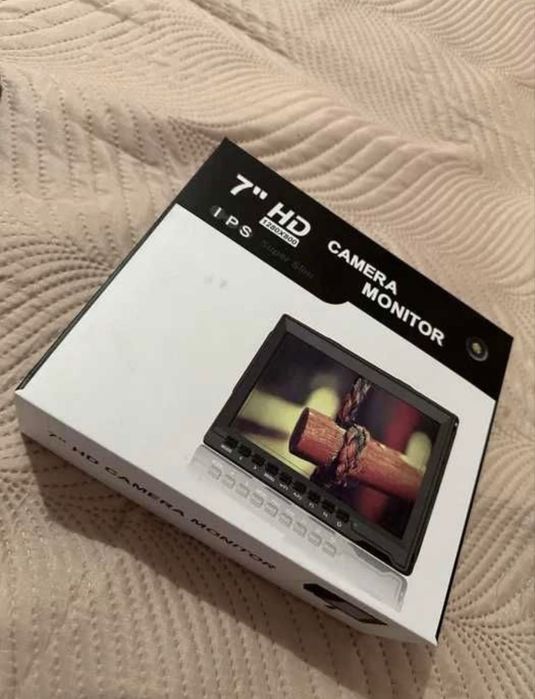 Monitor slim camera foto sau video NOU