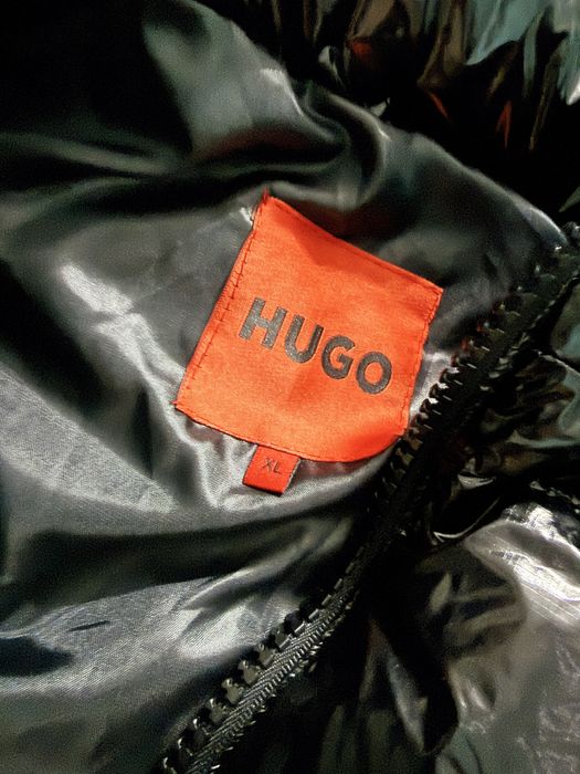 Geaca lucioasa groasa Hugo