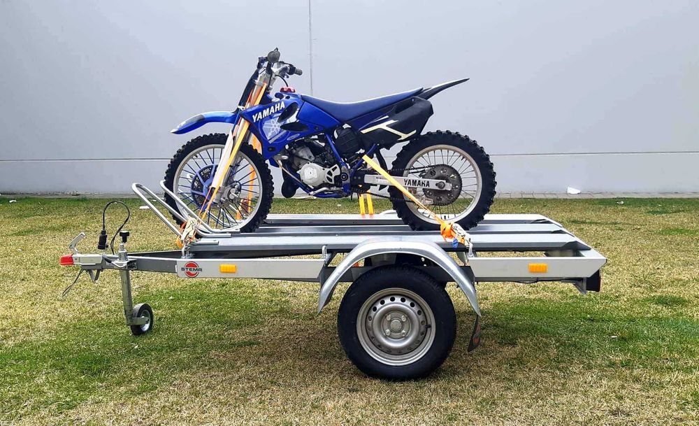 Inchiriez remorcă moto 100 ron/zi