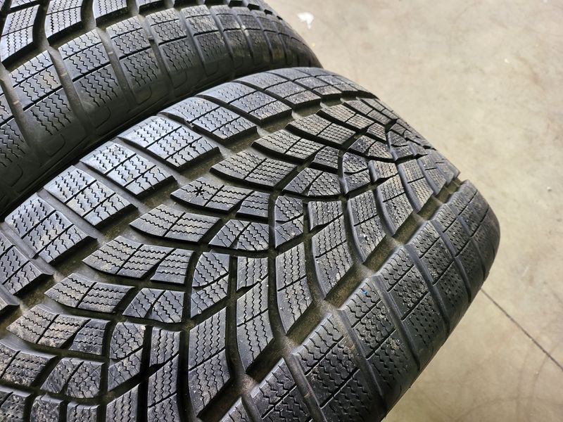 295/40/21 GOODYEAR 4бр