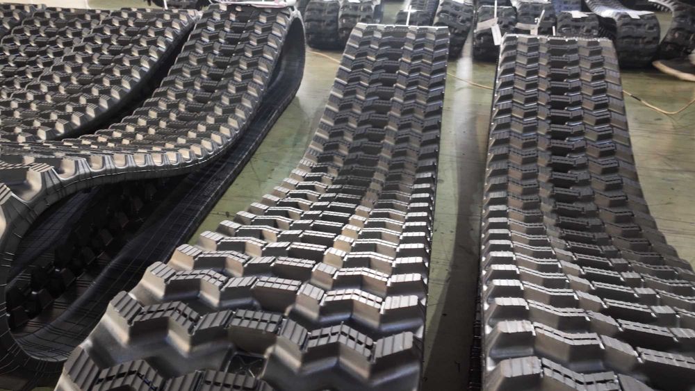 Șenilă  cauciuc  450 x 71 x 82