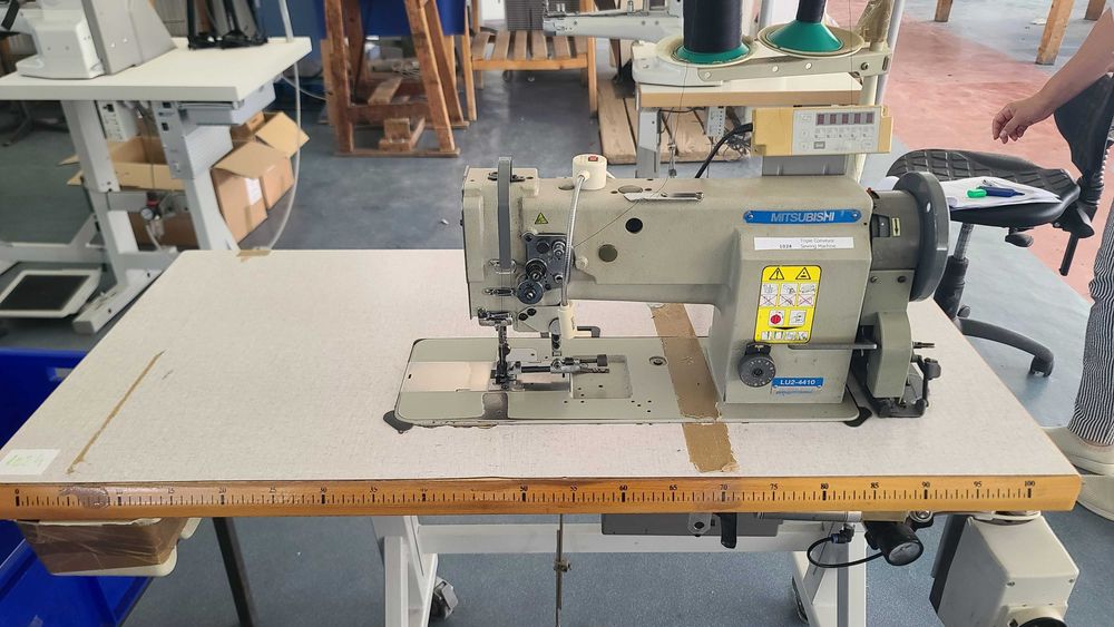 Masina cusut Mitsubishi LU24410(1024)