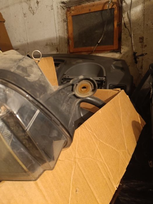 Фарове за Фиат Пунто МК2