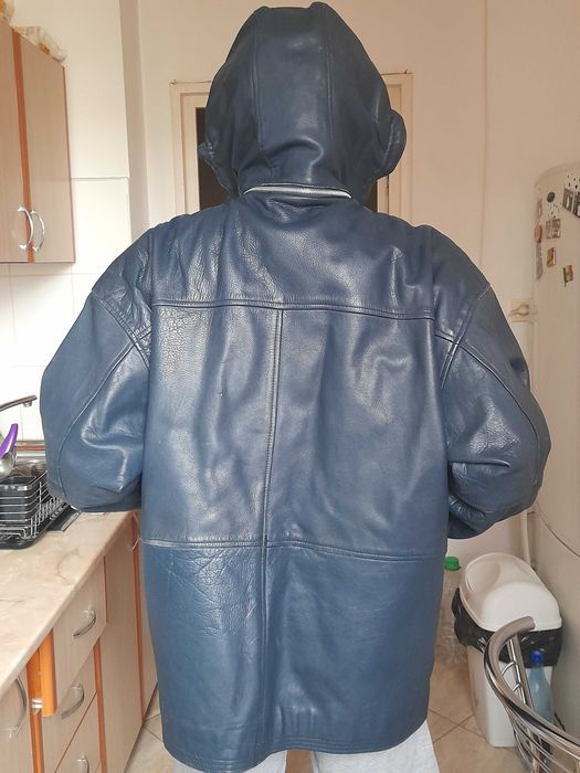 Haina de piele BRITANICA cu gluga detasabila