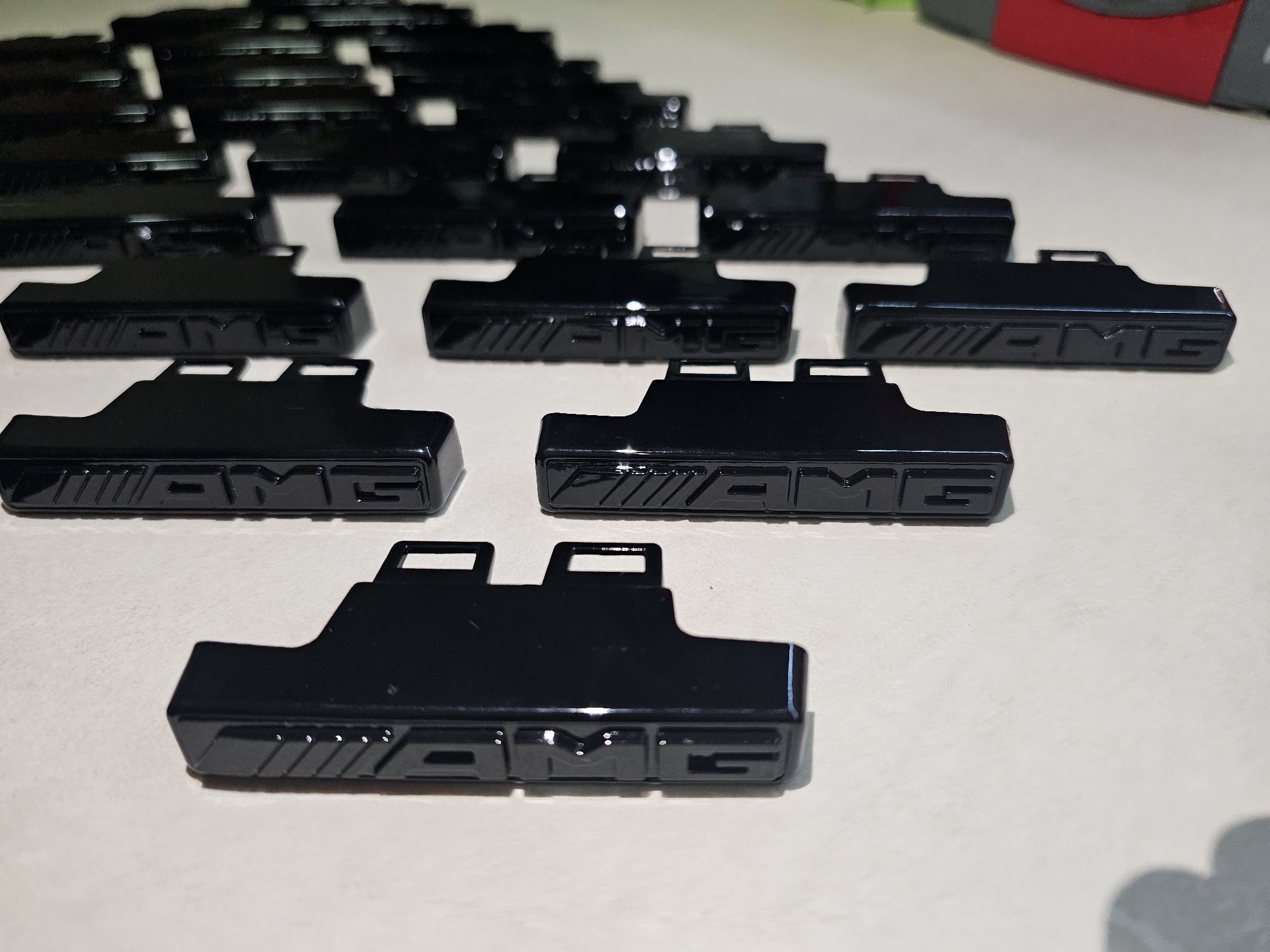 AMG емблема решетка W205W213W167W166W463W464C292W223W222X167C118C217
