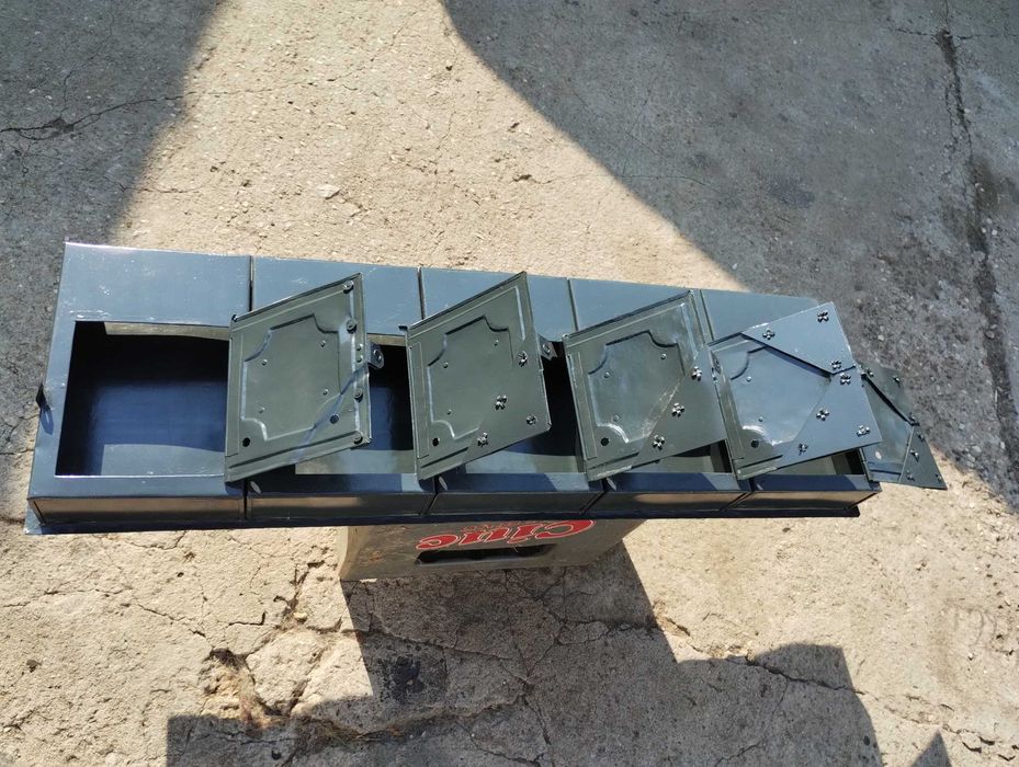 Corp cutie postala - 5 cutii postale comuniste reconditionate