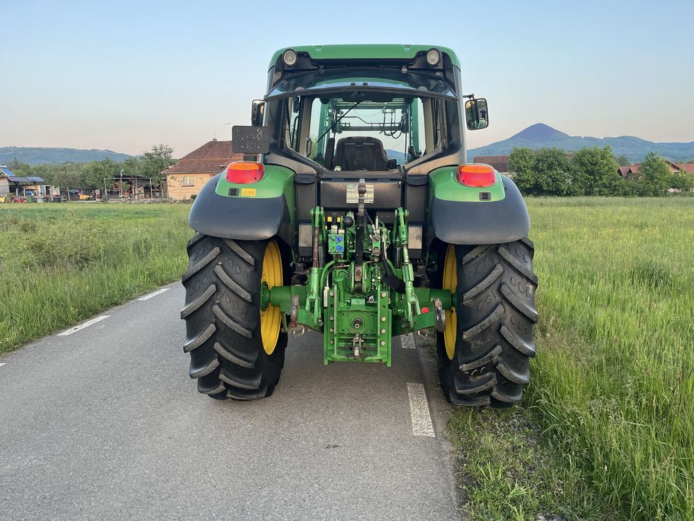 Tractor john deere