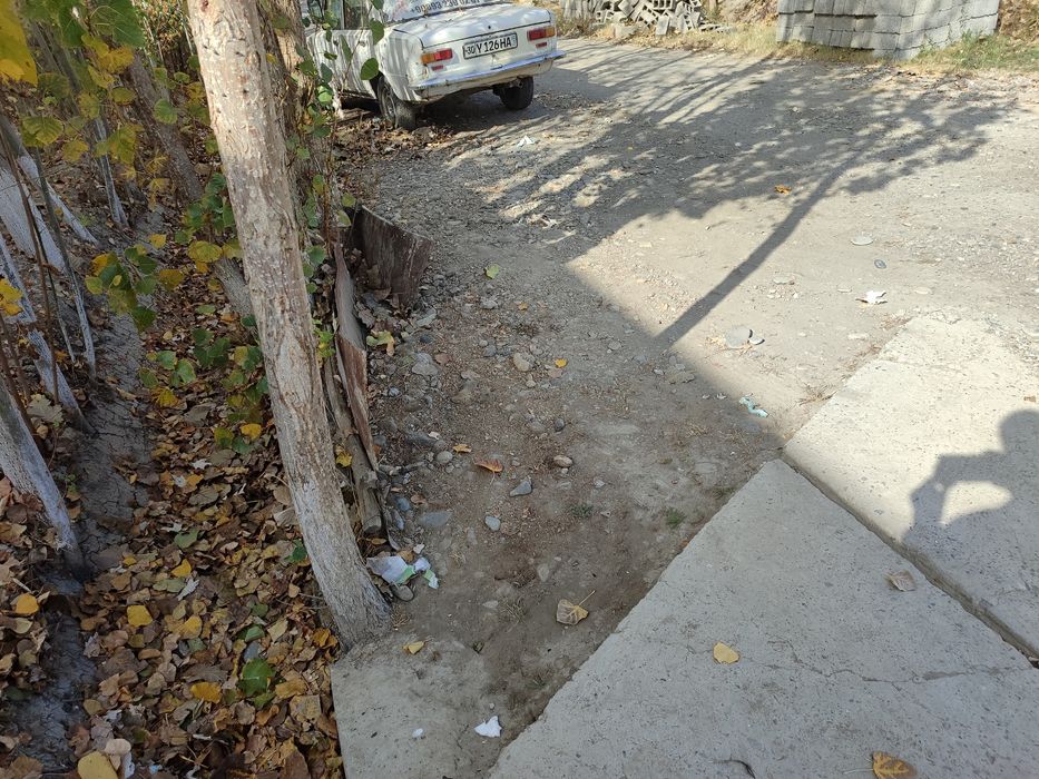 Jiguli 011 sotiladi xolati oʻrtacha yurib turibdi