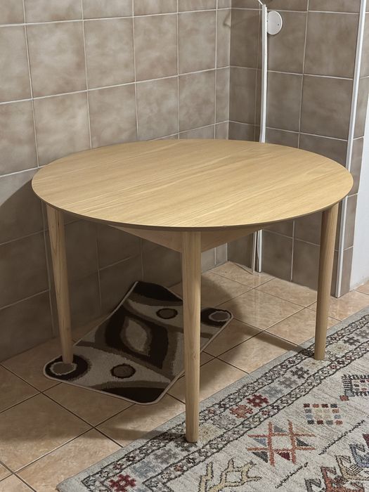 Masa rotunda Marstrand Jysk / 110/110x200 stejar