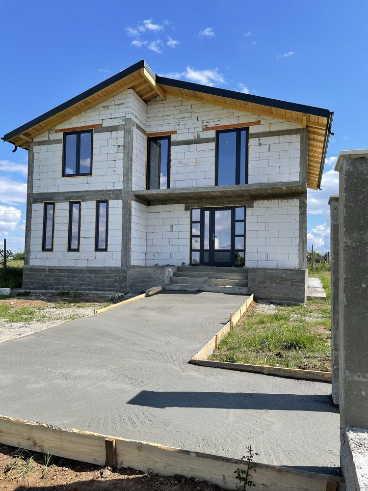 Case de vanzare Piatra Olt