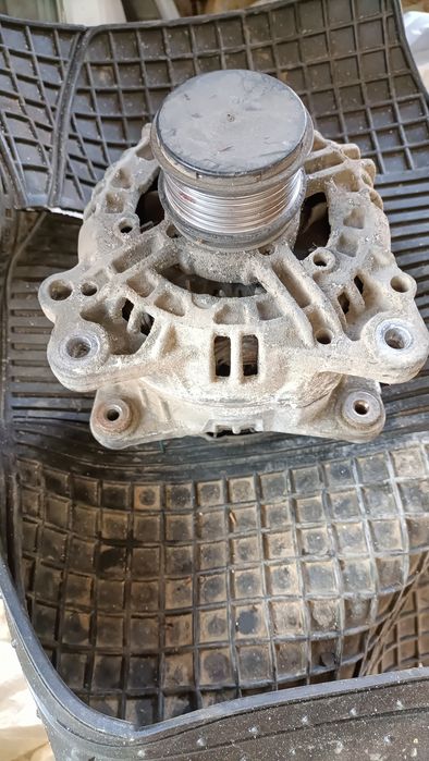 Alternator  Wolkswagen Sharan 1.9